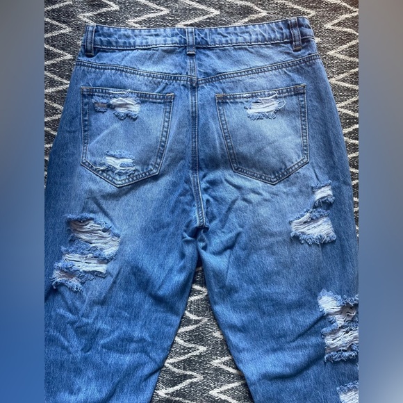 (3/$15) Crystal Rock High Waist Distressed Jeans size 5 - Picture 6 of 9